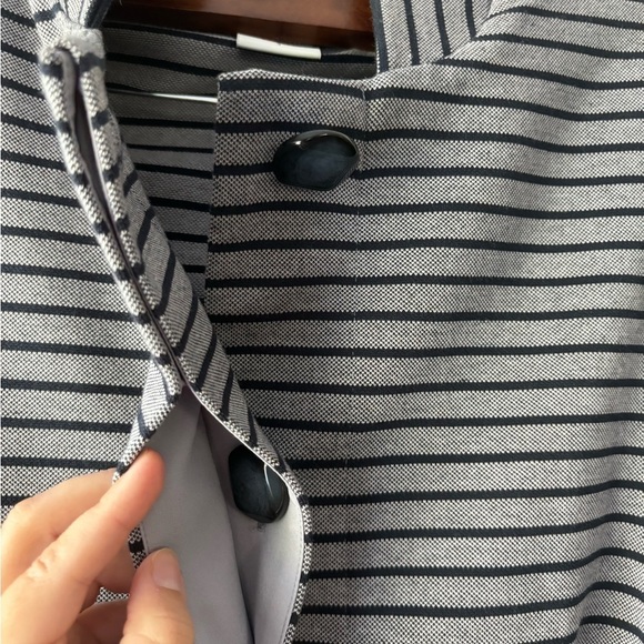 Cabi stripped gray and blue blazer size‎ S - Picture 3 of 6